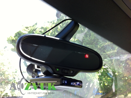  Beltronics Single Cup Windshield Mount