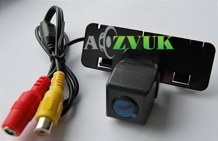 Штатная камера Globex CM1053 Suzuki Swift